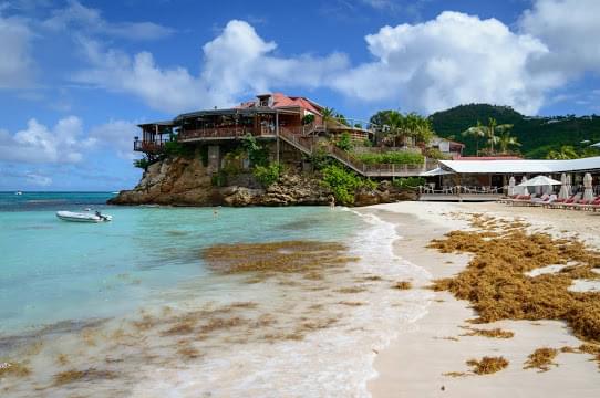 Landscape view of Antigua and Barbuda